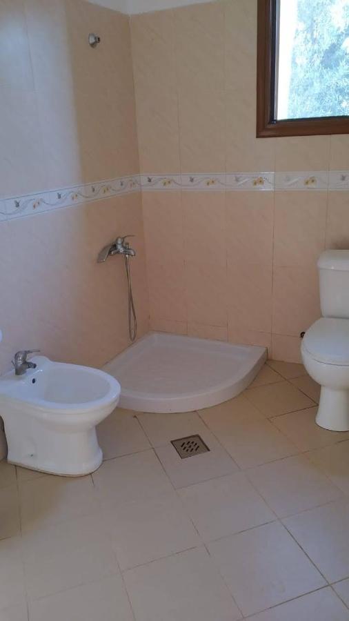 Mullaj Gjestgiverier Vlorë